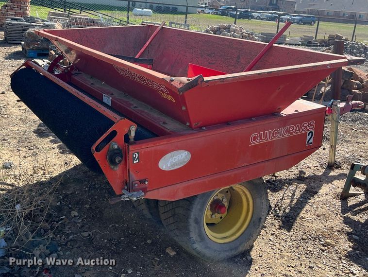 image for item EI0677 Ty-crop Quickpass  top dresser spreader