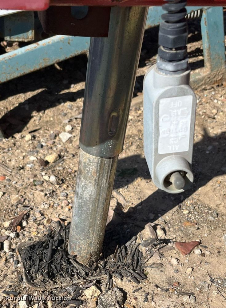 image for item EI0677 Ty-crop Quickpass  top dresser spreader