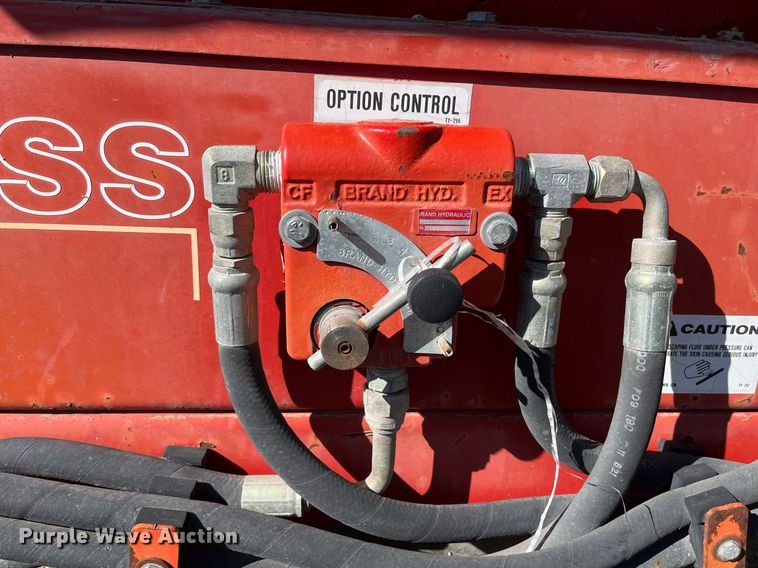 image for item EI0677 Ty-crop Quickpass  top dresser spreader