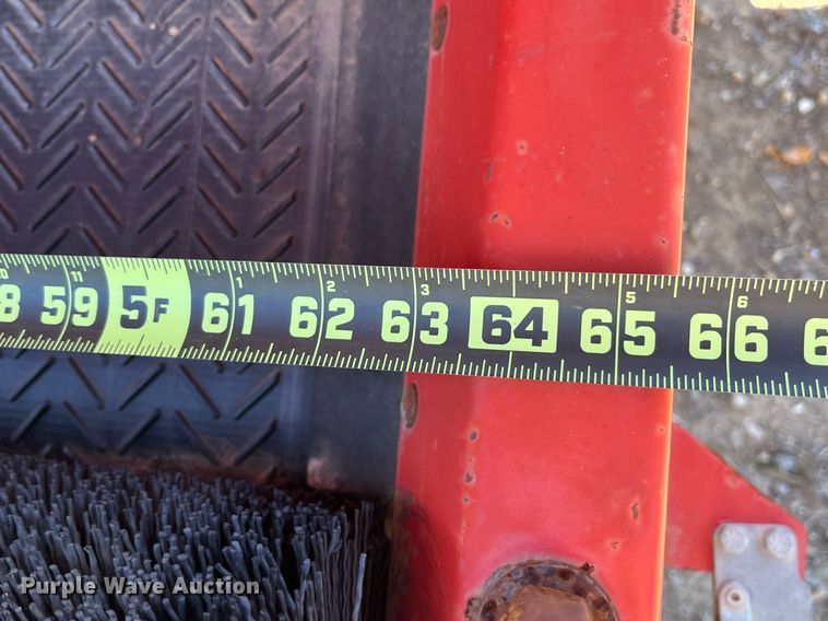 image for item EI0677 Ty-crop Quickpass  top dresser spreader