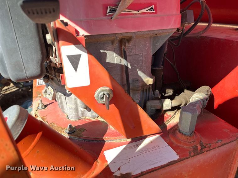 image for item EI0677 Ty-crop Quickpass  top dresser spreader