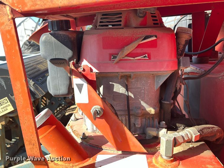 image for item EI0677 Ty-crop Quickpass  top dresser spreader