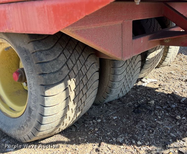 image for item EI0677 Ty-crop Quickpass  top dresser spreader