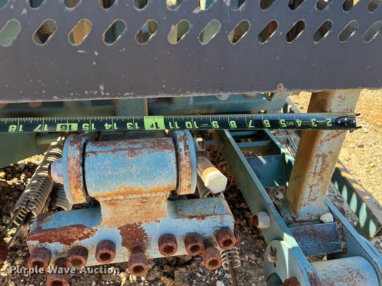 image for item EI0678 Southern Green  48 aerator