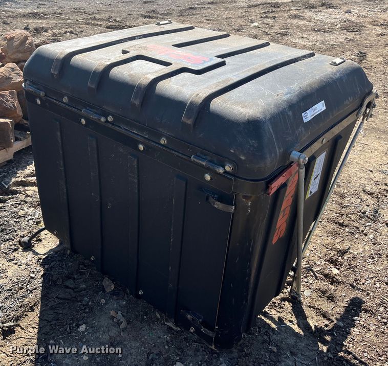 image for item EI0680 Scag GC-STC-CSV grass bagger