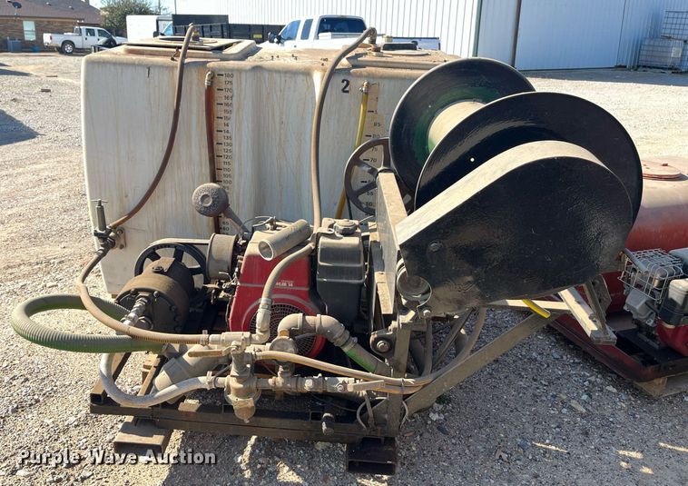 image for item EI0681 Turf sprayer