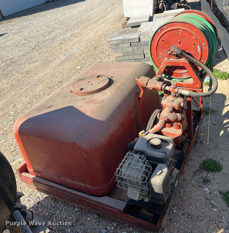 image for item EI0682 Turf sprayer