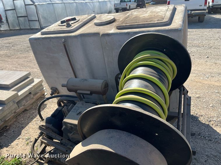 image for item EI0683 Turf sprayer