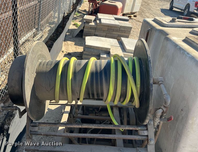 image for item EI0683 Turf sprayer