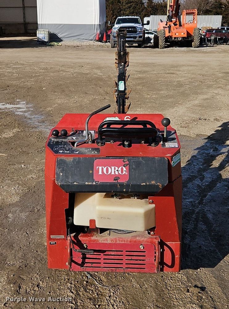 image for item EI3516 2014 Toro TRX-26 trencher