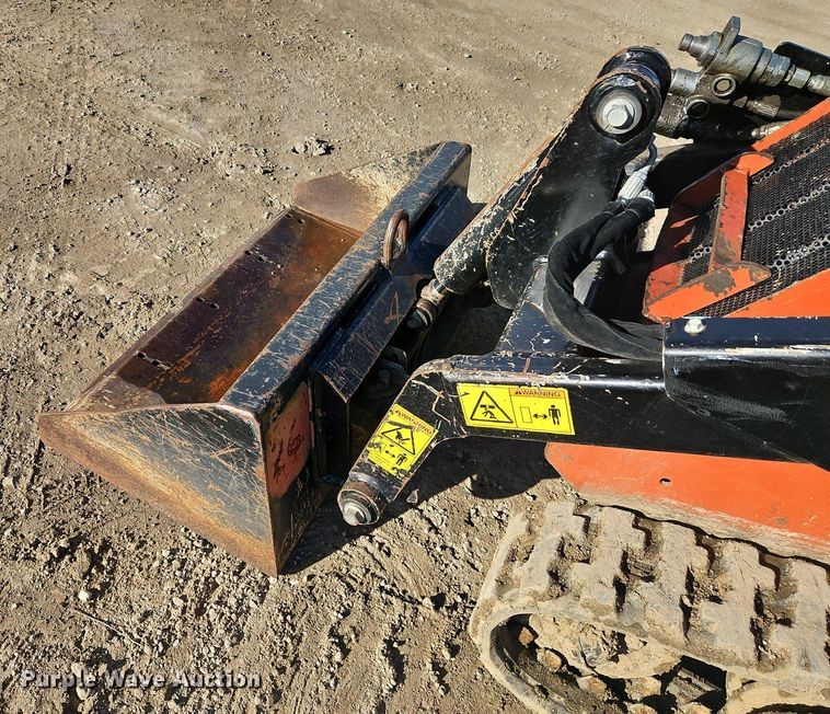 image for item EI3517 2018 Ditch Witch SK600 compact utility loader