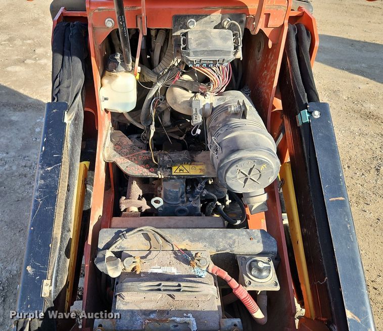 image for item EI3517 2018 Ditch Witch SK600 compact utility loader