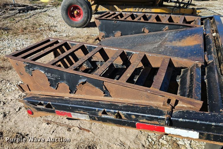 image for item EI3559 2015 Rice Trailers  equipment trailer