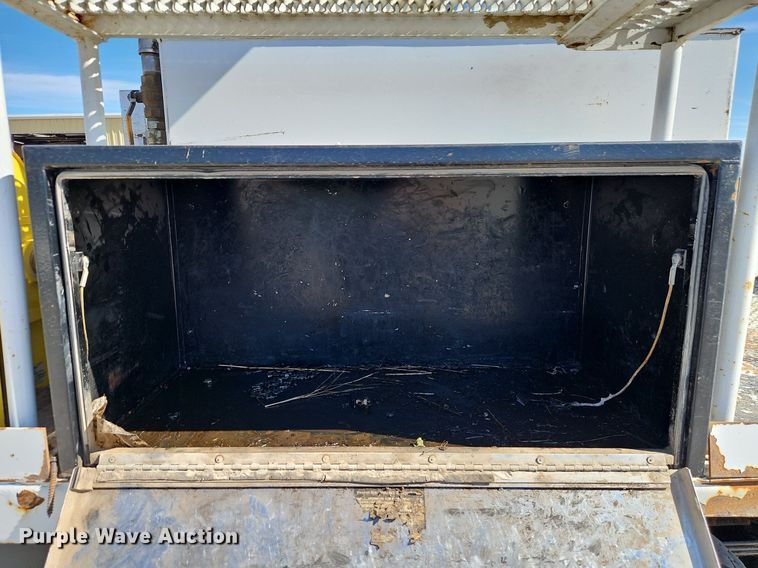 image for item EI3562 2015 Freightliner  M2 digger derrick truck