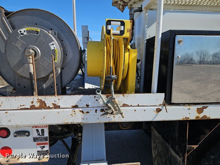 image for item EI3562 2015 Freightliner  M2 digger derrick truck