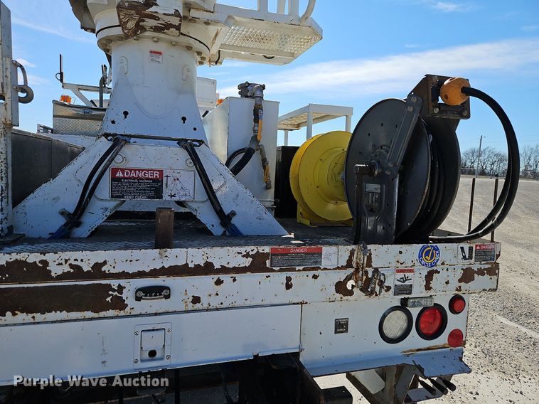 image for item EI3562 2015 Freightliner  M2 digger derrick truck