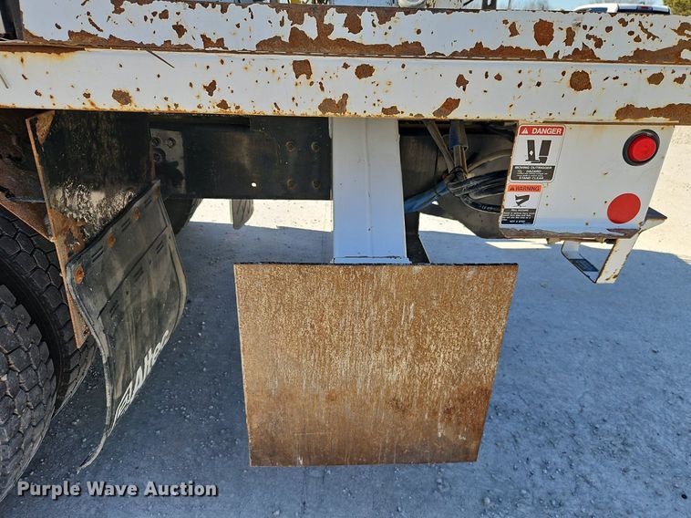 image for item EI3562 2015 Freightliner  M2 digger derrick truck