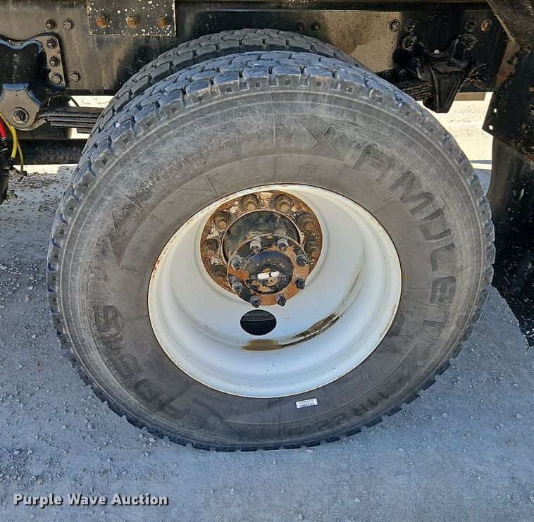 image for item EI3562 2015 Freightliner  M2 digger derrick truck