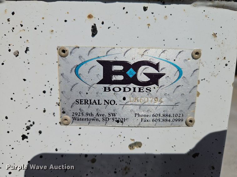 image for item EI3563 2017 Ford  F550 XL  bucket truck