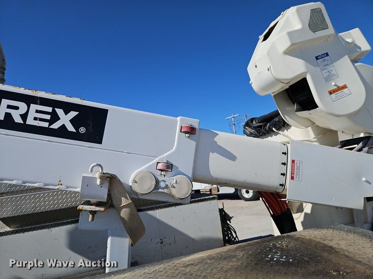 image for item EI3563 2017 Ford  F550 XL  bucket truck