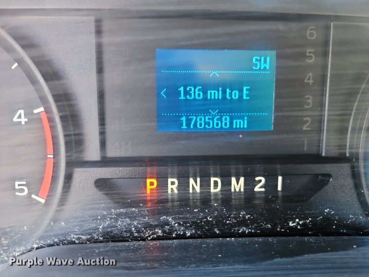 image for item EI3563 2017 Ford  F550 XL  bucket truck