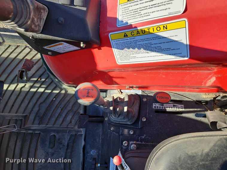 image for item EI3567 Kukje Machinery Branson 5220R MFWD tractor