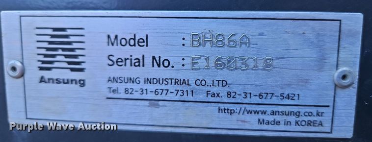 image for item EI3567 Kukje Machinery Branson 5220R MFWD tractor