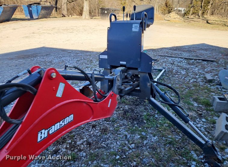 image for item EI3567 Kukje Machinery Branson 5220R MFWD tractor