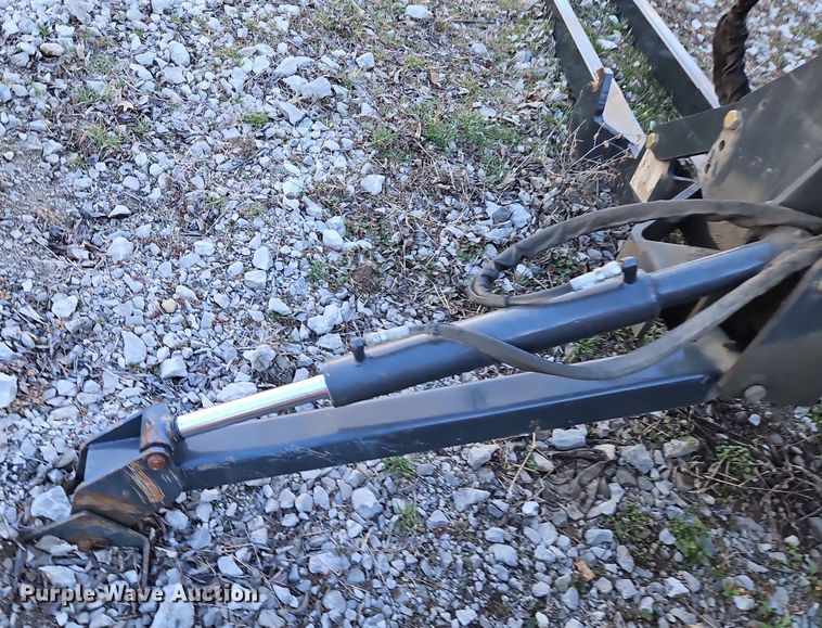 image for item EI3567 Kukje Machinery Branson 5220R MFWD tractor