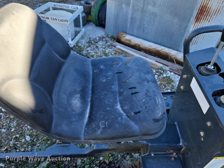 image for item EI3567 Kukje Machinery Branson 5220R MFWD tractor