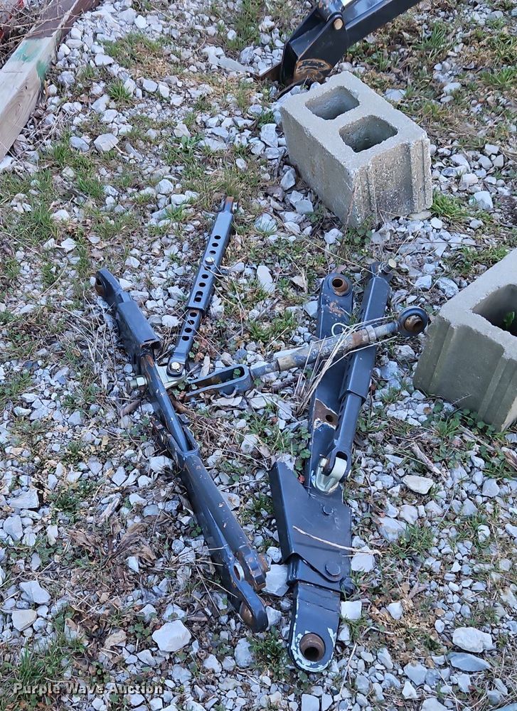 image for item EI3567 Kukje Machinery Branson 5220R MFWD tractor