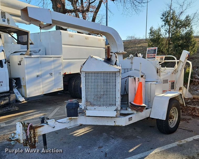 image for item EI3573 2008 Altec DC-1217 wood chipper