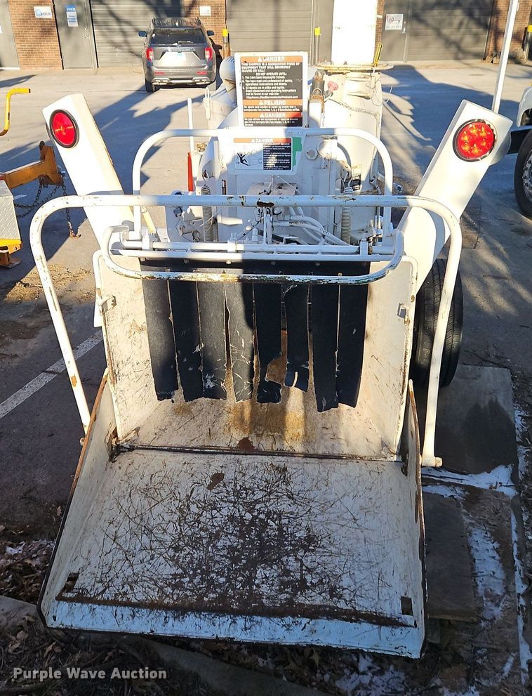 image for item EI3573 2008 Altec DC-1217 wood chipper