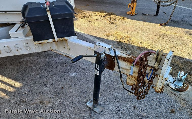 image for item EI3573 2008 Altec DC-1217 wood chipper