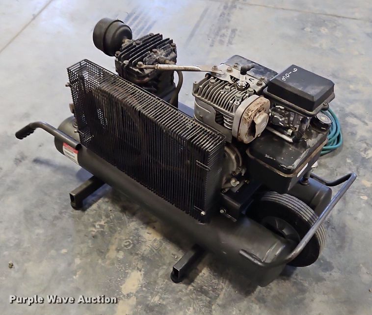 image for item EI3582 Dayton 4B224 air compressor