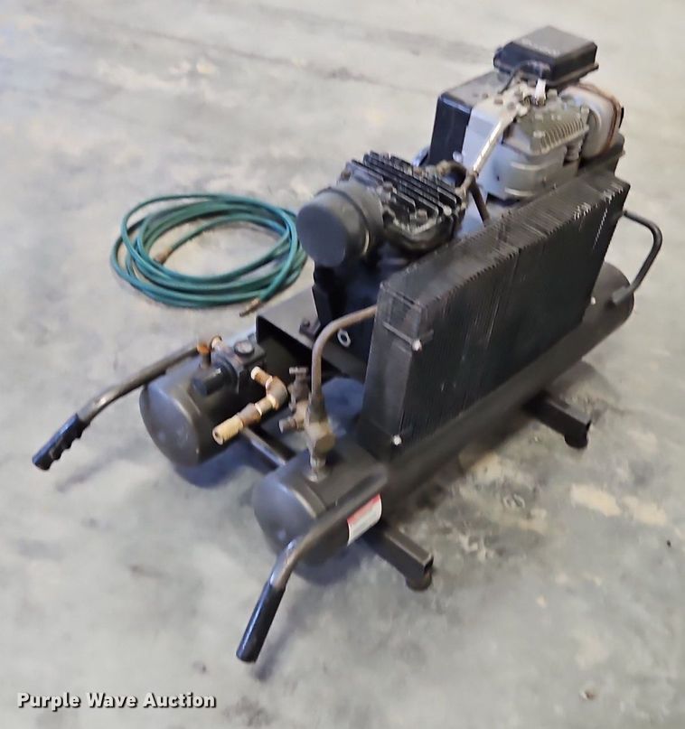image for item EI3582 Dayton 4B224 air compressor