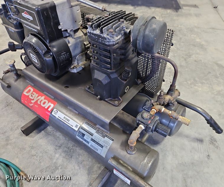 image for item EI3582 Dayton 4B224 air compressor