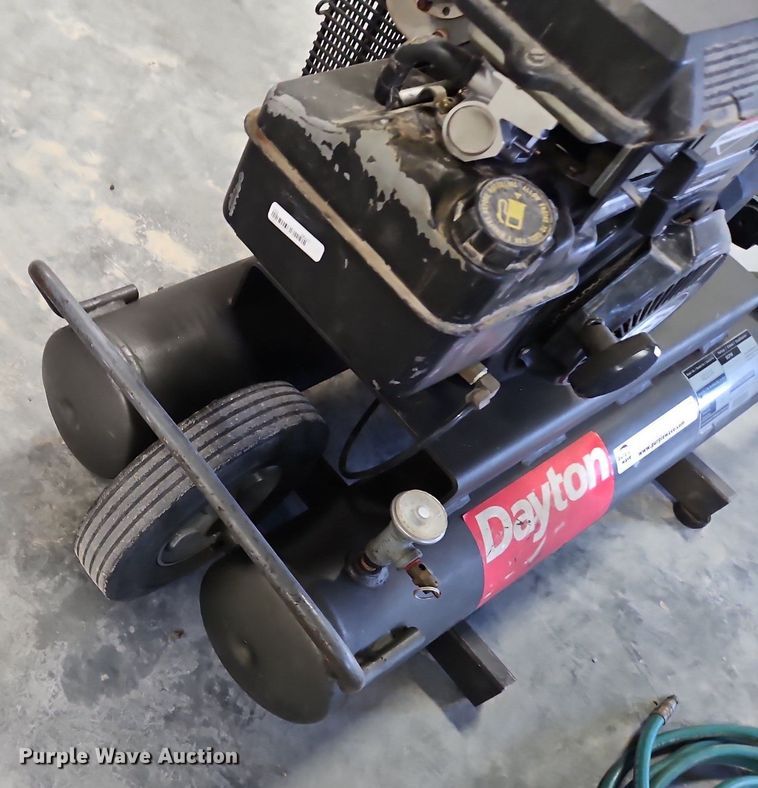 image for item EI3582 Dayton 4B224 air compressor