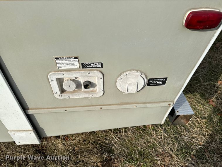 image for item EJ0232 2003 Lite Way Outback camper