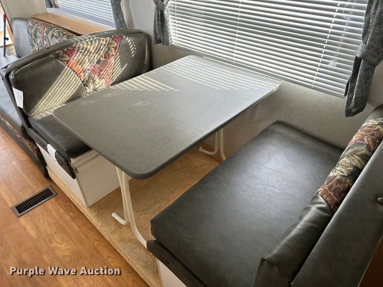 image for item EJ0232 2003 Lite Way Outback camper