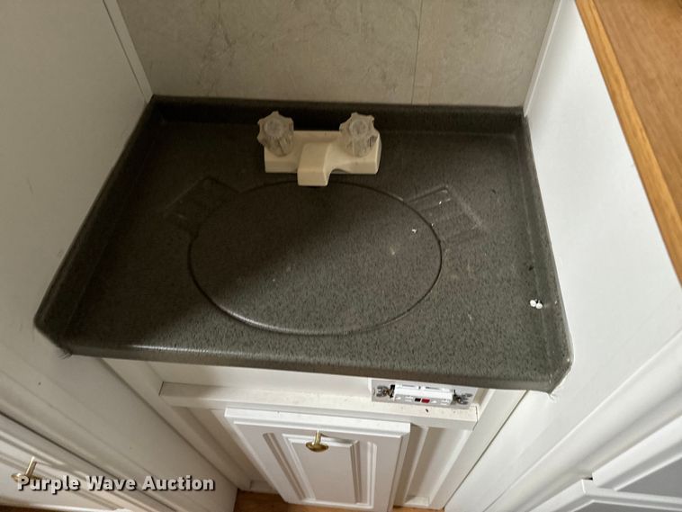 image for item EJ0232 2003 Lite Way Outback camper