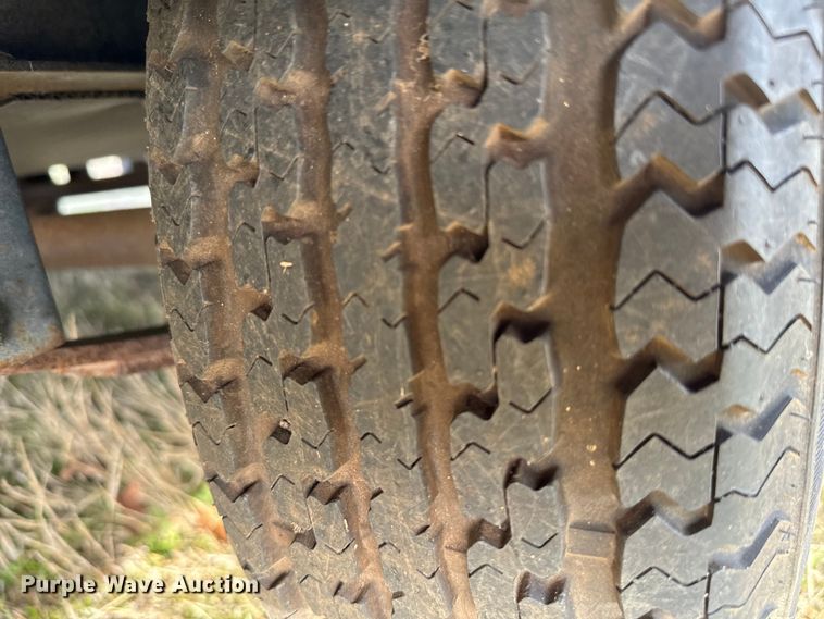 image for item EJ0232 2003 Lite Way Outback camper