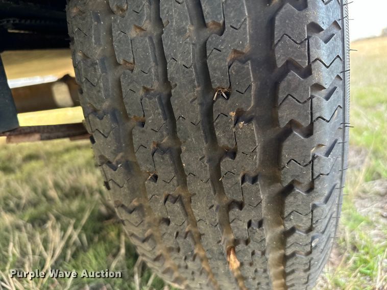 image for item EJ0232 2003 Lite Way Outback camper