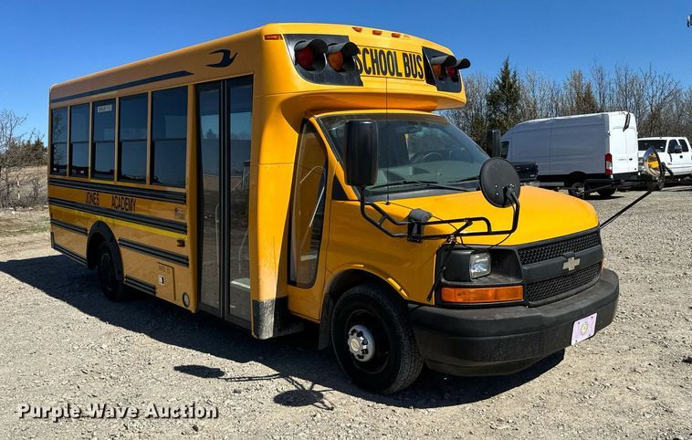 image for item EJ0274 2012 Chevrolet  Express 4500 school bus