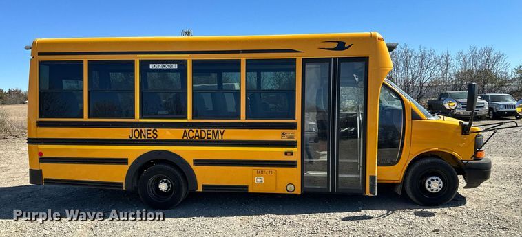 image for item EJ0274 2012 Chevrolet  Express 4500 school bus