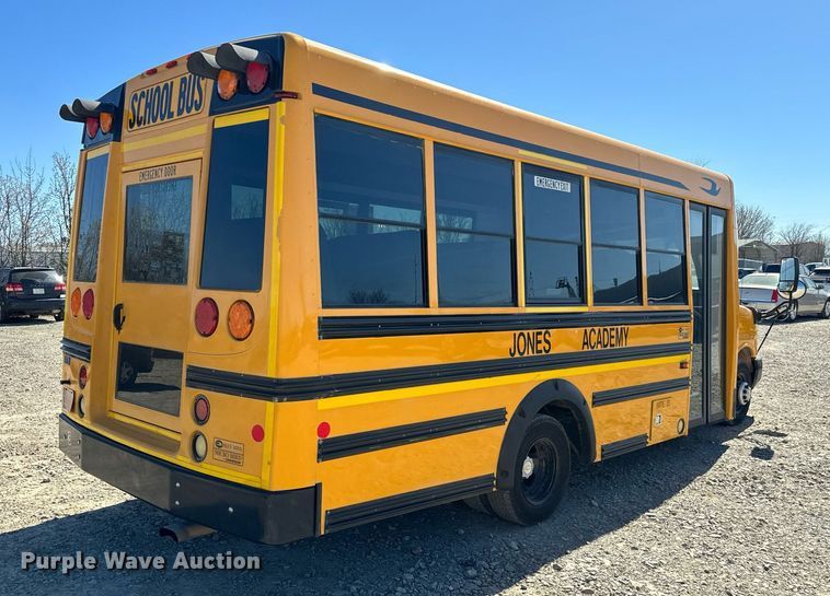 image for item EJ0274 2012 Chevrolet  Express 4500 school bus