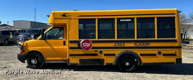 image for item EJ0274 2012 Chevrolet  Express 4500 school bus