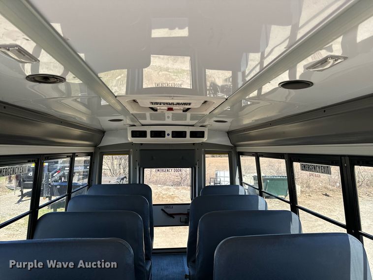 image for item EJ0274 2012 Chevrolet  Express 4500 school bus