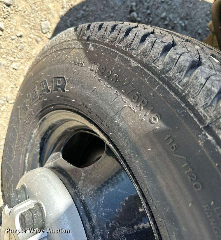 image for item EJ0274 2012 Chevrolet  Express 4500 school bus