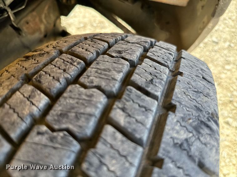 image for item EJ0274 2012 Chevrolet  Express 4500 school bus